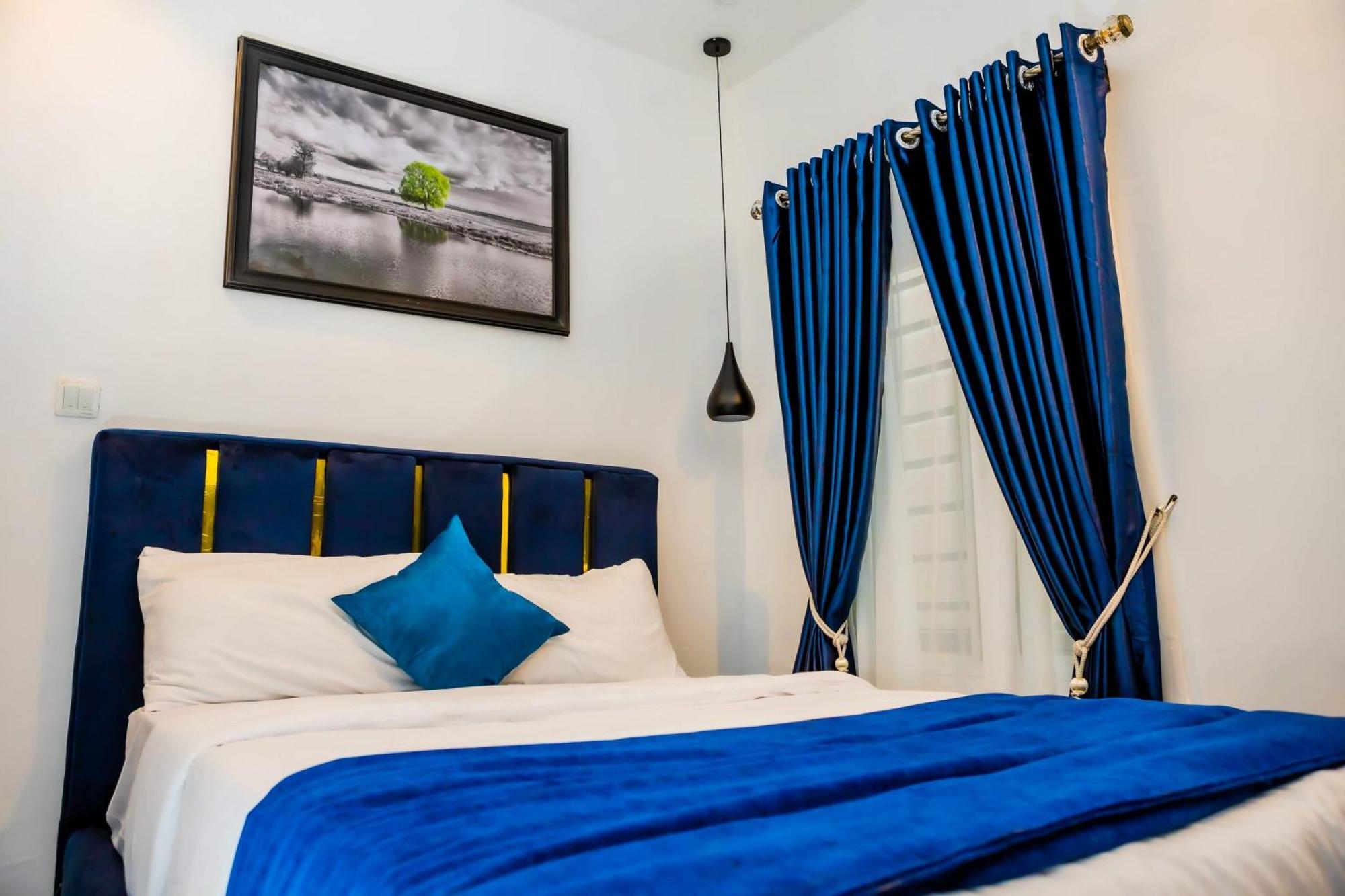 El Elyon Hotel And Suites Lagos Dış mekan fotoğraf